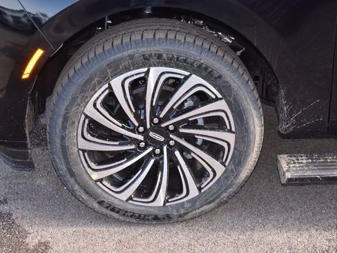 New 2025 Lincoln Navigator L Black Label image 46