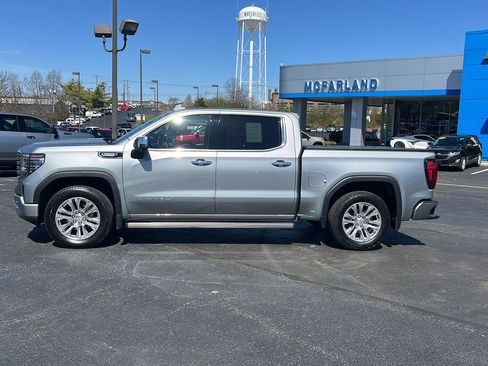 Used 2024 GMC Sierra 1500 Denali w/ Technology Package image 2