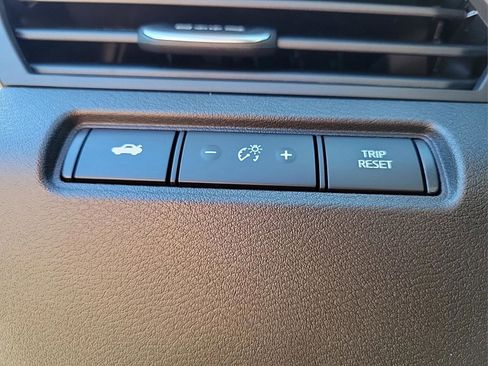 New 2025 Nissan Altima 2.5 SV image 22