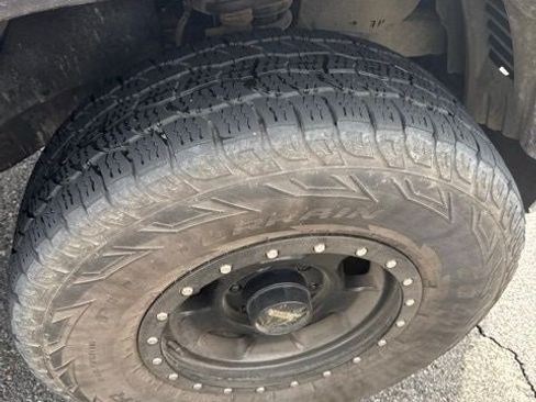 Used 2021 Toyota Tacoma SR AWD/4WD image 35