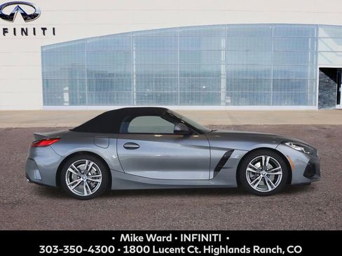 Used 2025 BMW Z4 sDrive30i image 7