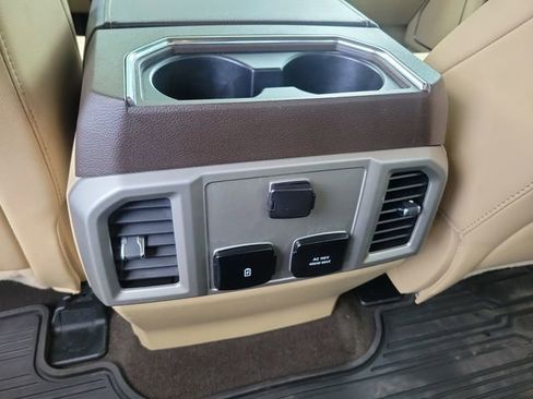 Used 2020 Ford F150 Lariat AWD/4WD image 14