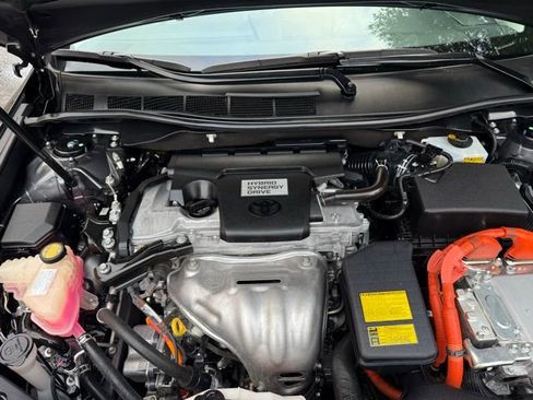 Used 2012 Toyota Camry XLE image 28