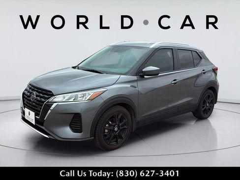 Used 2021 Nissan Kicks SV FWD image 7