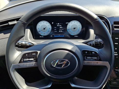 Used 2023 Hyundai Tucson SEL w/ Convenience Package AWD/4WD image 18