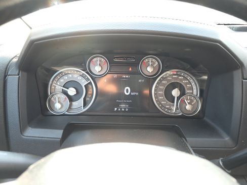 Used 2015 RAM 2500 Limited AWD/4WD image 16