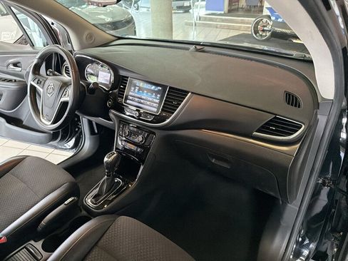 Used 2021 Buick Encore Preferred w/ Safety Package II FWD image 20