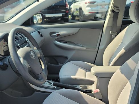 Used 2010 Toyota Corolla S FWD image 13