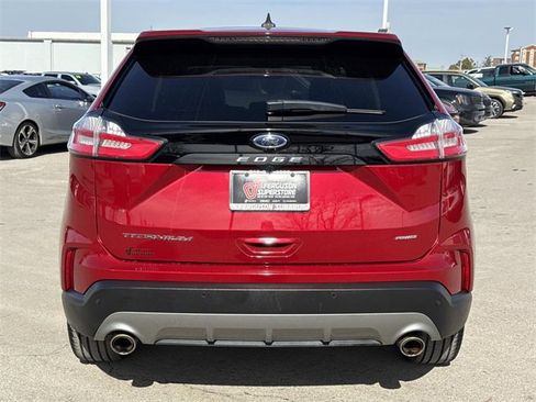Used 2022 Ford Edge Titanium w/ Equipment Group 301A image 4