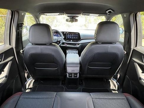 Used 2026 Chevrolet Equinox RS FWD image 39