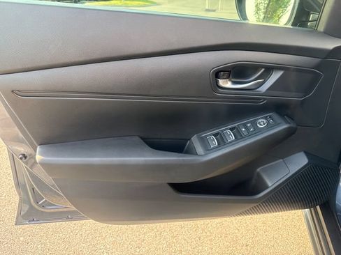 Used 2025 Honda Accord LX image 9