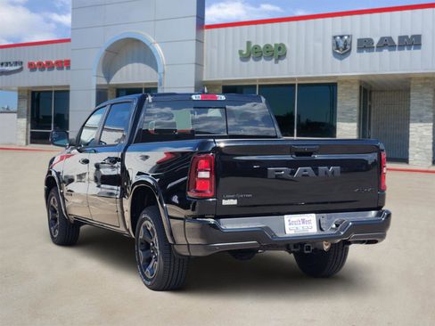 New 2026 RAM 1500 4x4 Crew Cab image 4