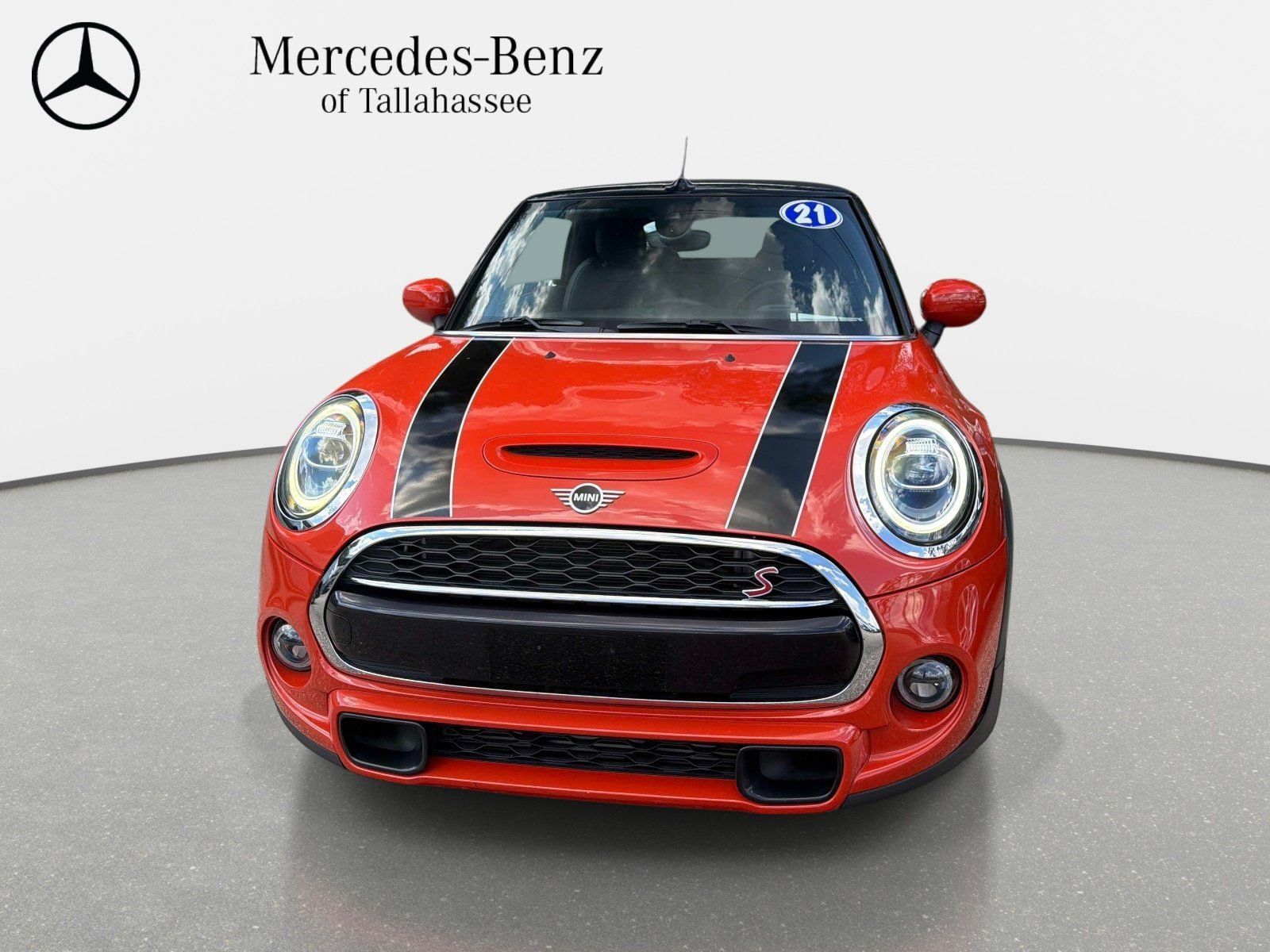 Used 2021 MINI Cooper S w/ Signature Upholstery Package FWD image 2