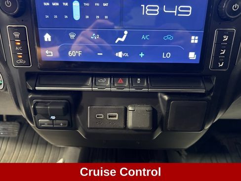 Used 2022 GMC Sierra 2500 SLE w/ SLE Convenience Package AWD/4WD image 18