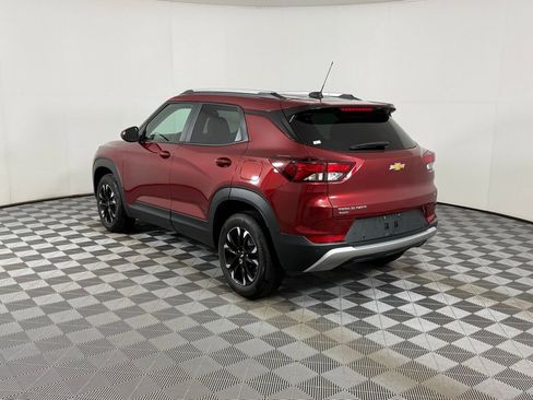 Used 2022 Chevrolet TrailBlazer LT w/ Convenience Package image 8
