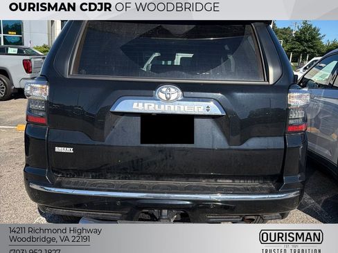 Used 2023 Toyota 4Runner Limited AWD/4WD image 6