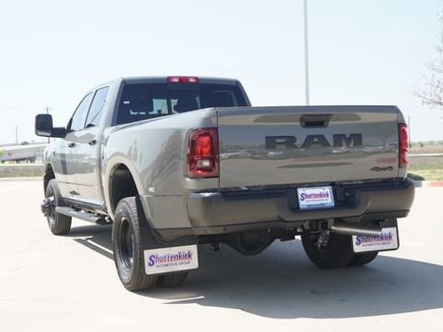 New 2026 RAM 3500 Tradesman AWD/4WD image 7