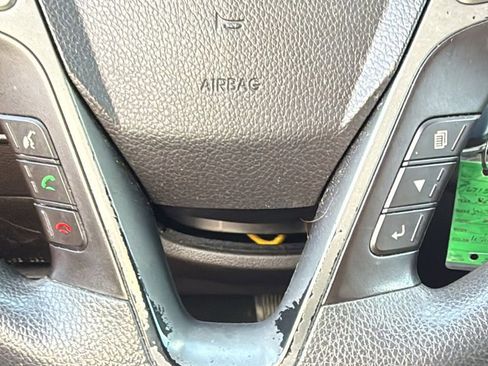 Used 2017 Hyundai Santa Fe Sport FWD image 27