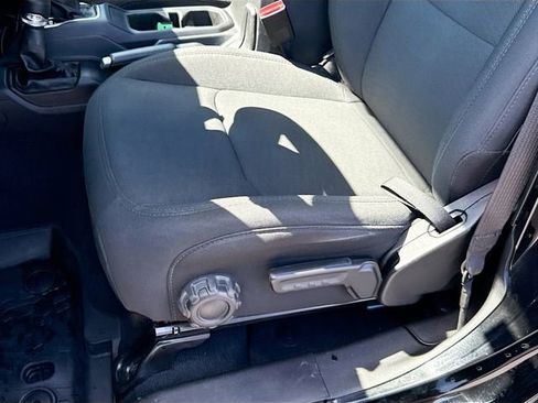 Used 2022 Jeep Gladiator Sport AWD/4WD image 23