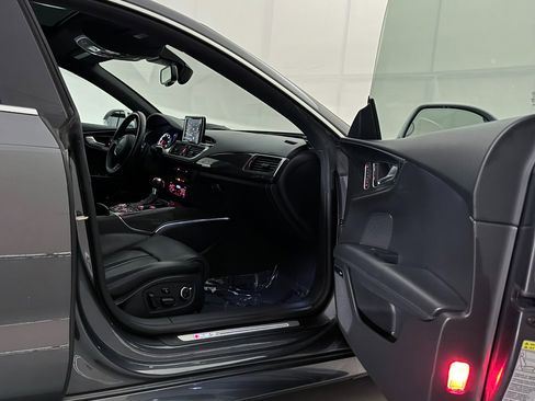 Used 2014 Audi RS 7 Prestige image 25