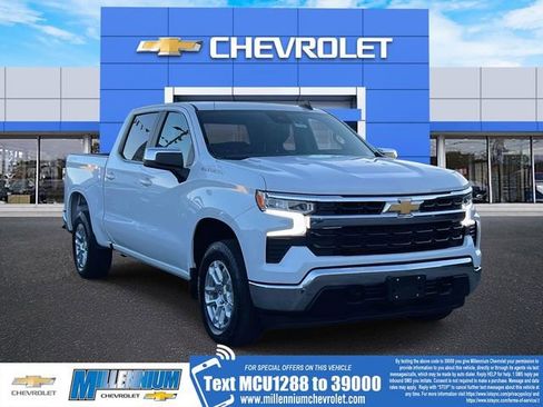 Certified 2025 Chevrolet Silverado 1500 LT AWD/4WD image 1