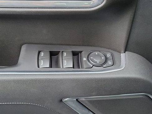Used 2025 Chevrolet Silverado 1500 RST RWD image 17