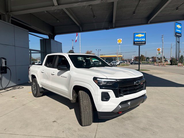 New 2026 Chevrolet Colorado Z71 w/ Technology Package AWD/4WD image 3