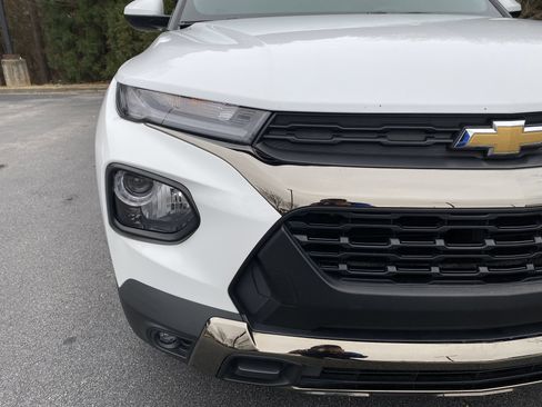 Used 2021 Chevrolet TrailBlazer ACTIV w/ Technology Package image 14