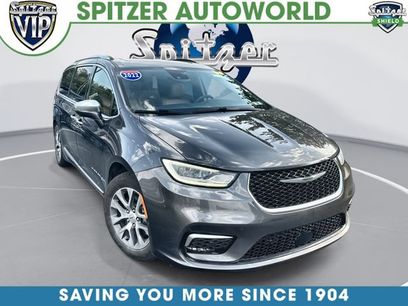 Used 2022 Chrysler Pacifica Pinnacle
