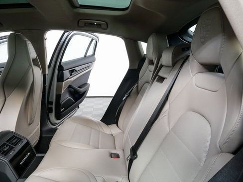 New 2026 Porsche Panamera RWD image 17