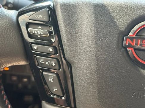 Used 2025 Nissan Frontier PRO-4X w/ Pro Convenience Package AWD/4WD image 17