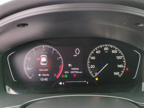 Used 2022 Honda Civic Sport image 12