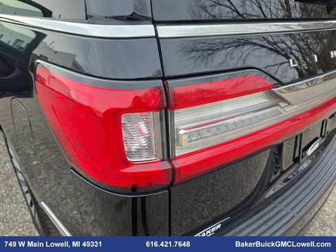 Used 2019 Lincoln Navigator L Reserve image 39