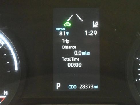 Used 2024 Toyota Sienna XLE w/ XLE Plus Package AWD/4WD image 16