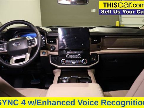 Used 2024 Ford Expedition Limited image 16