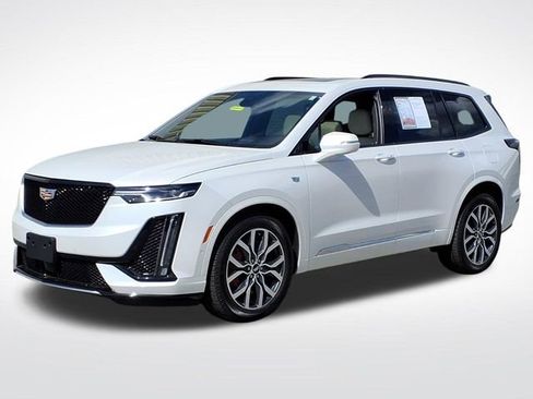 Used 2023 Cadillac XT6 Sport w/ Technology Package AWD/4WD image 1