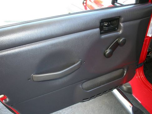 Used 2001 Jeep Wrangler Sport AWD/4WD image 16