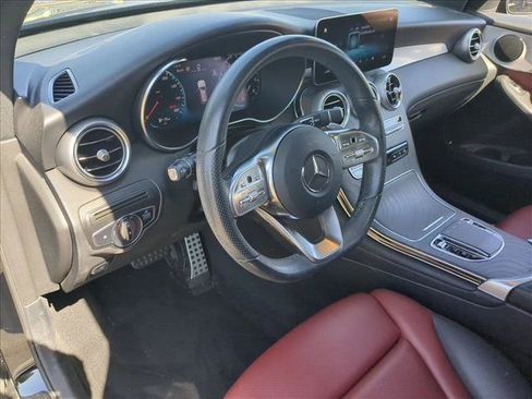 Used 2022 Mercedes-Benz GLC 300 image 10