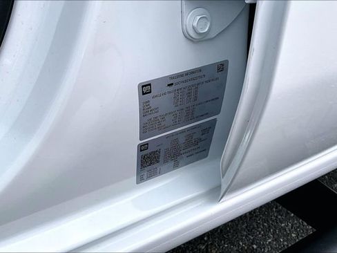 Used 2025 Chevrolet Silverado 1500 Custom image 19