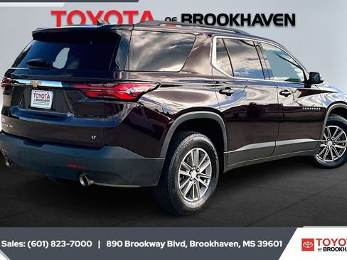 Used 2023 Chevrolet Traverse LT w/ LPO, Floor Liner Package image 11