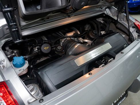 Used 2010 Porsche 911 Carrera image 43