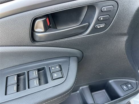 Used 2023 Honda Passport EX-L image 13