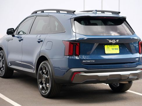 Used 2024 Kia Sorento SX AWD/4WD image 52