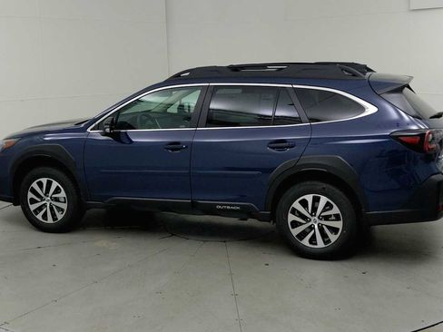 New 2025 Subaru Outback Premium image 6