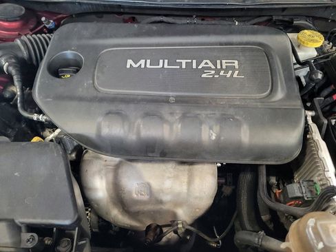 Used 2019 Jeep Cherokee Latitude w/ Popular Appearance Group FWD image 30