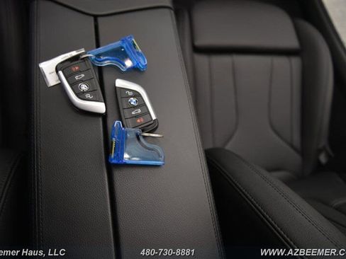 Used 2024 BMW Z4 M40i w/ Premium Package image 32