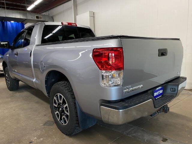 Used 2010 Toyota Tundra 4x4 Double Cab w/ Tow Pkg image 3