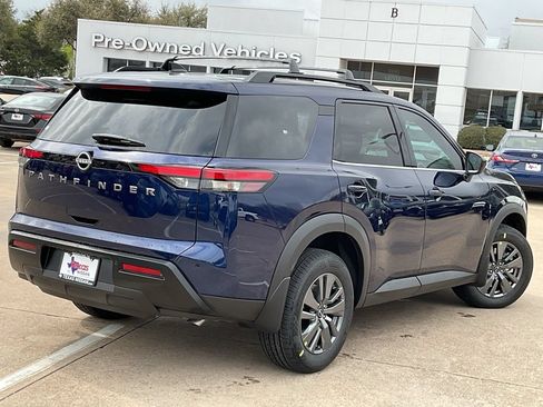 New 2026 Nissan Pathfinder SV FWD image 5