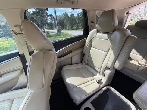 Used 2019 Acura MDX FWD w/ Tech & Entertainment image 39