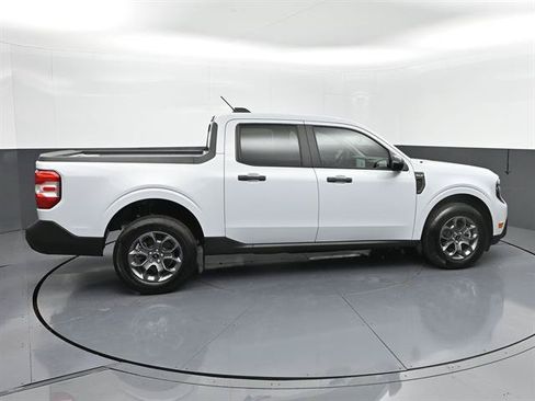 Used 2025 Ford Maverick XLT w/ XLT Luxury Package FWD image 29